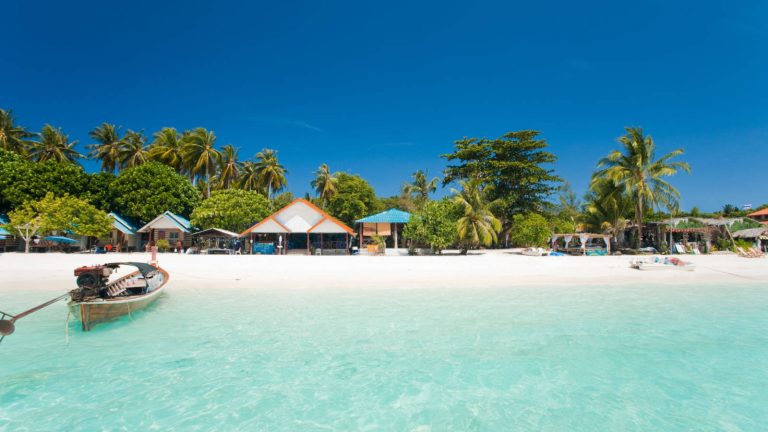 When is the best time to visit Thailand?