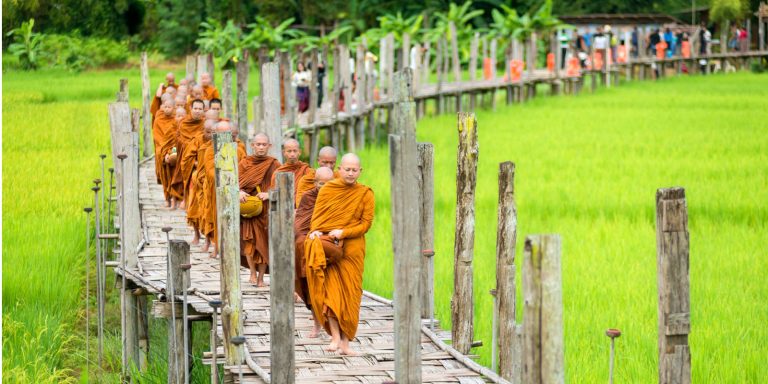 Discover Thailand beyond the guidebooks